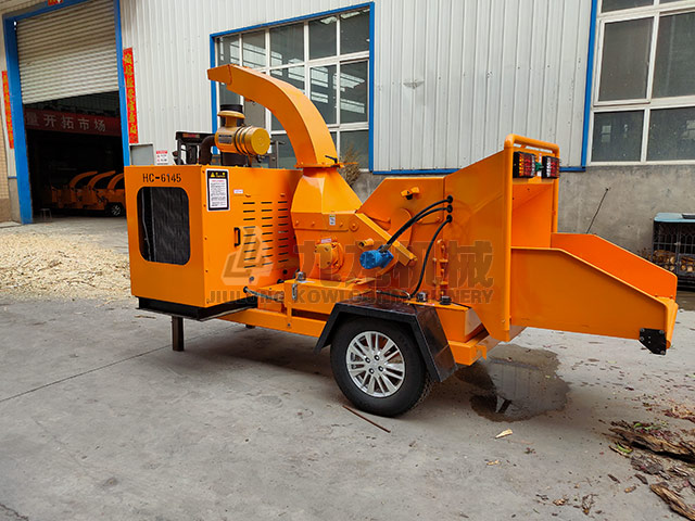 树枝粉碎机实现了园林废弃物循环利用的目的